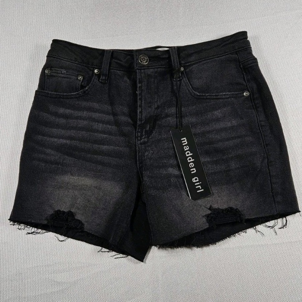 NWT Madden Girl Womens 90s Bermuda Black Denim Shorts Distressed Size 7